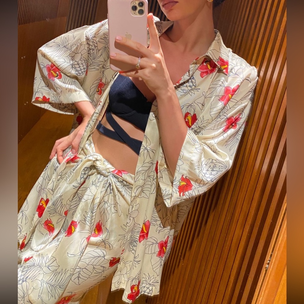 Zara Printed Set - Picture 3 of 6